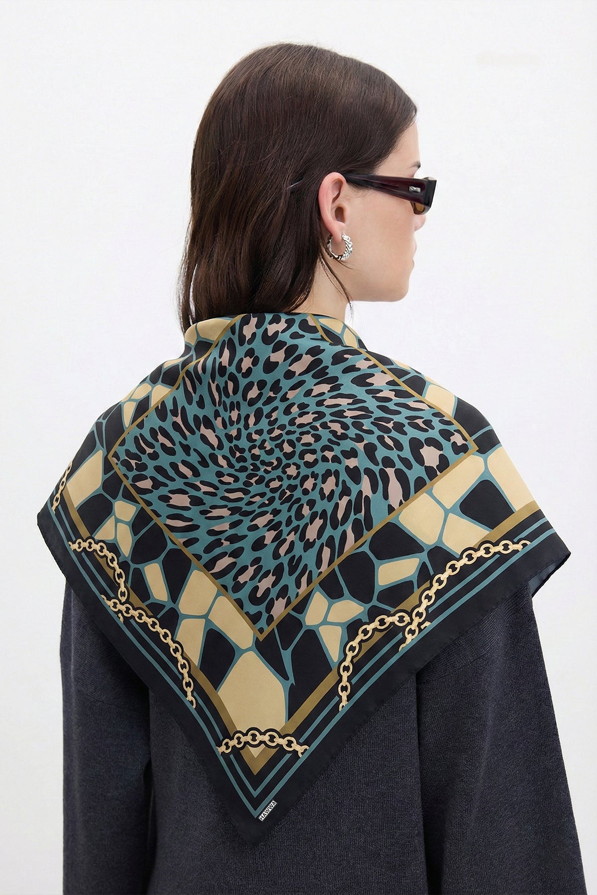 Leopar Çemberi Desenli Bambu Fular